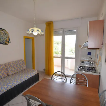 Luxurious In Lido Degli Estensi Near Sea Appartamento *